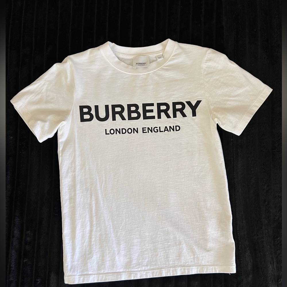 Burberry Girl T-shirt